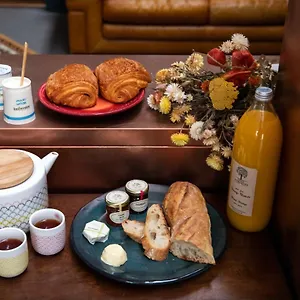 https://les-apparts-a-albert-authentique-et-unique.hotels-rhonealpes.com