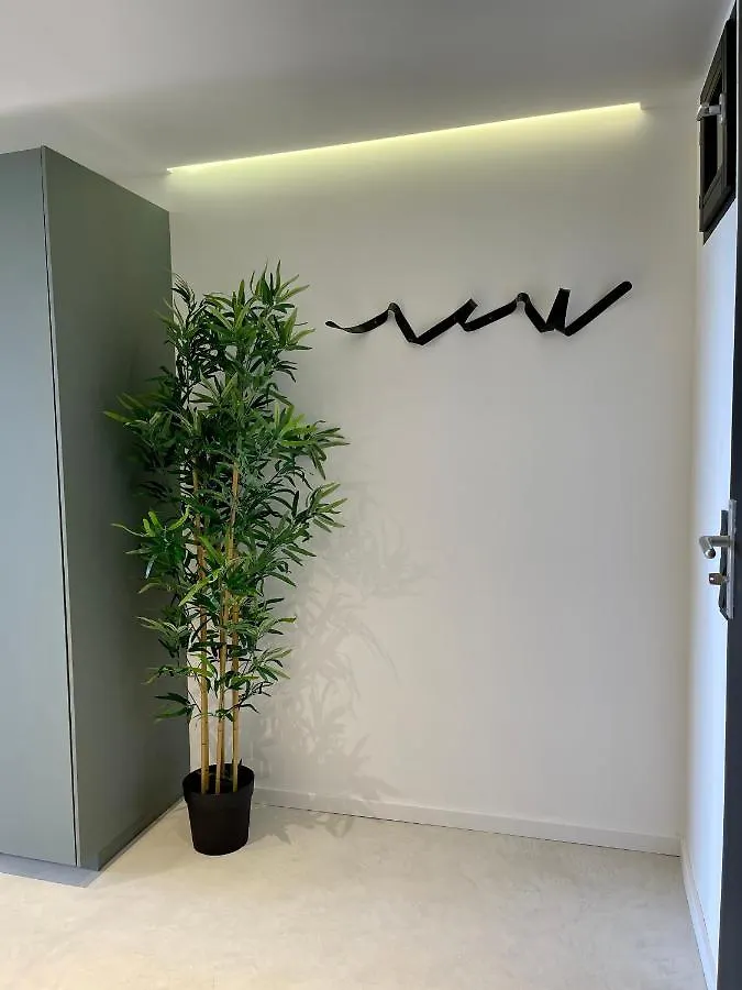 Appartement neuf climatisé - vue mer Saint-Tropez - 50m plage et port - piscine Gassin